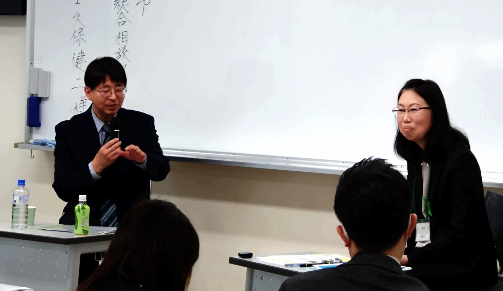 弁護士の視点から「子どもの権利」についてお話しいただきました
